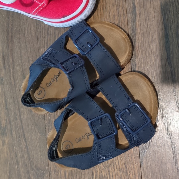 Toddler Boys Shoes Bundle Of 3 - Picture 3 of 9